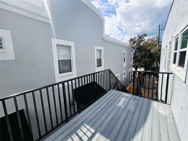 209 S WESTLAND AVENUE 4, Tampa, FL 33606