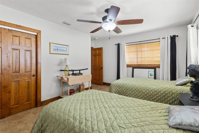 5381 PALOS VERDES DRIVE, Sarasota, FL 34231