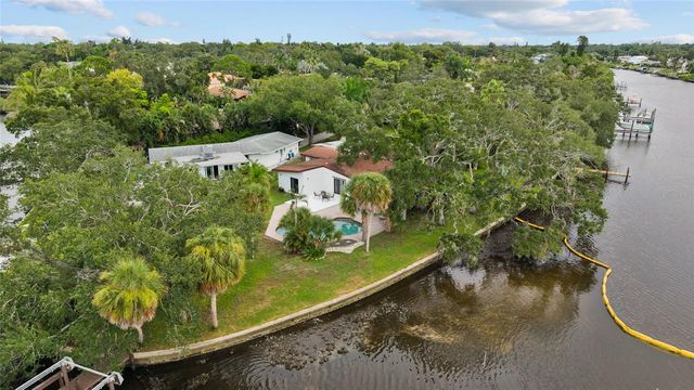 5381 PALOS VERDES DRIVE, Sarasota, FL 34231