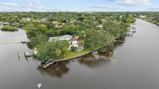 5381 PALOS VERDES DRIVE, Sarasota, FL 34231