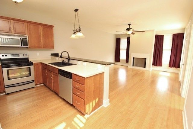 521 S 1st St, Clarksville, TN 37040