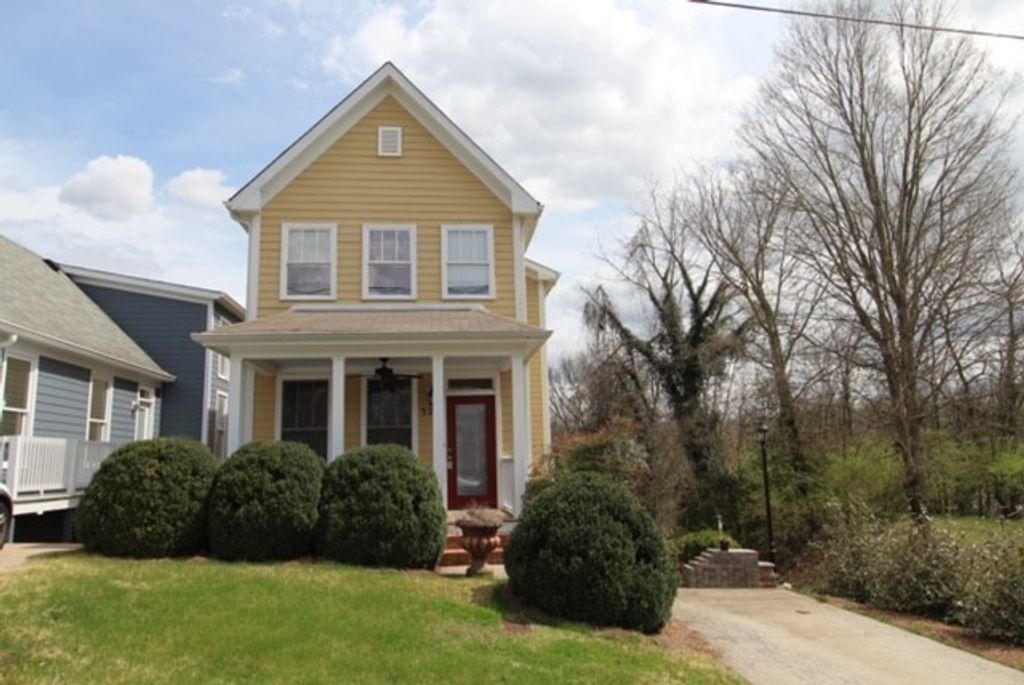 521 S 1st St, Clarksville, TN 37040