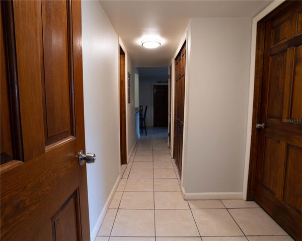 918 LAKE DESTINY ROAD A, Altamonte Springs, FL 32714