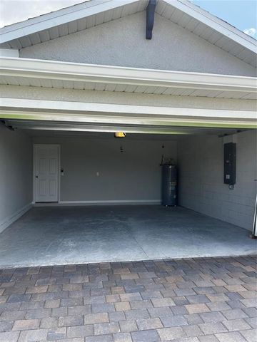4021 35TH Street SW, Lehigh Acres, FL 33976