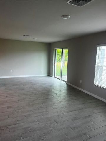 4021 35TH Street SW, Lehigh Acres, FL 33976