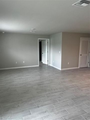 4021 35TH Street SW, Lehigh Acres, FL 33976