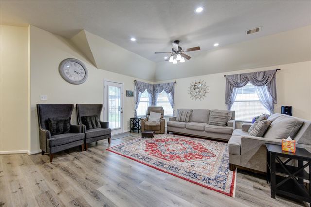 20519 Copper Cave Lane, Richmond, TX 77407