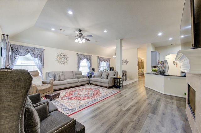 20519 Copper Cave Lane, Richmond, TX 77407