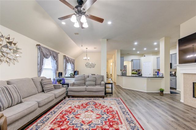 20519 Copper Cave Lane, Richmond, TX 77407