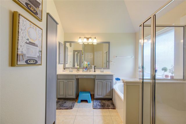 20519 Copper Cave Lane, Richmond, TX 77407