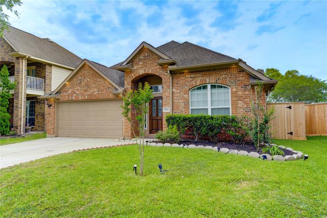 20519 Copper Cave Lane, Richmond, TX 77407