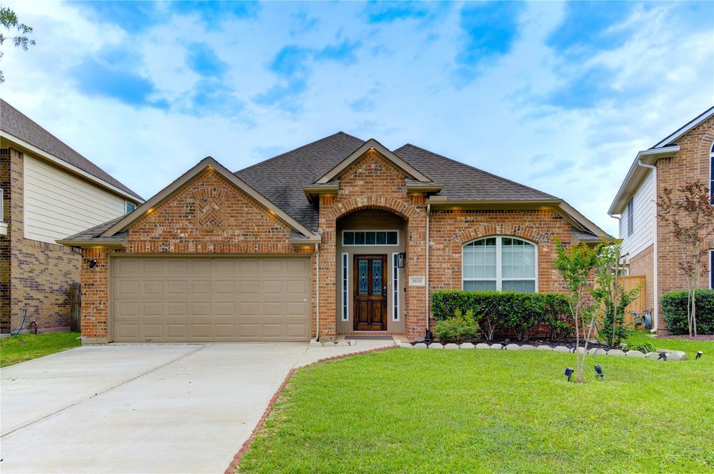 20519 Copper Cave Lane, Richmond, TX 77407