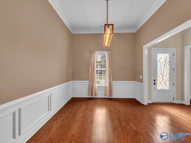 8 Crimson Cloud Blvd SW, Huntsville, AL 35824