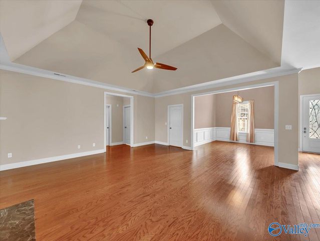 8 Crimson Cloud Blvd SW, Huntsville, AL 35824