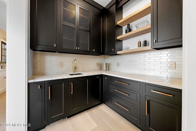 2130 Shadow Lane, Wall, NJ 07719