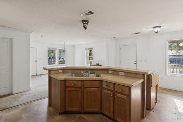 4619 2nd Street, Bacliff, TX 77518