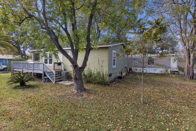 4619 2nd Street, Bacliff, TX 77518