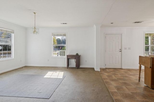 4619 2nd Street, Bacliff, TX 77518