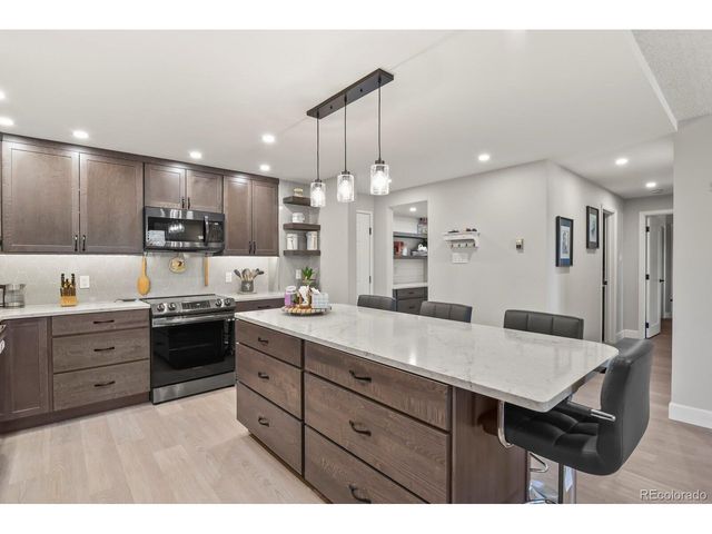 2868 S Heather Gardens Way B 250-109, Aurora, CO 80014