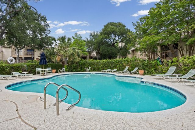3809 Menchaca RD C, Austin, TX 78704
