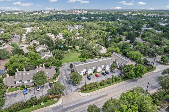3809 Menchaca RD C, Austin, TX 78704
