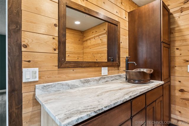 6103 S 223rd East Avenue, Broken Arrow, OK 74014