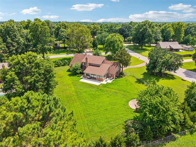 6103 S 223rd East Avenue, Broken Arrow, OK 74014