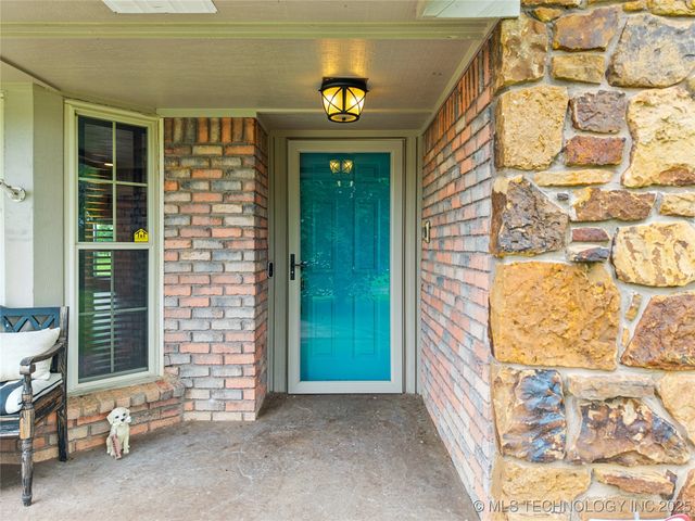 6103 S 223rd East Avenue, Broken Arrow, OK 74014