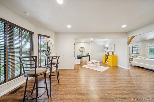 6103 S 223rd East Avenue, Broken Arrow, OK 74014