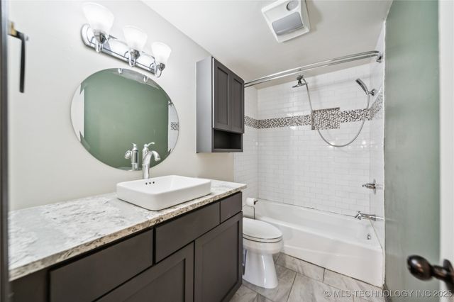 6103 S 223rd East Avenue, Broken Arrow, OK 74014