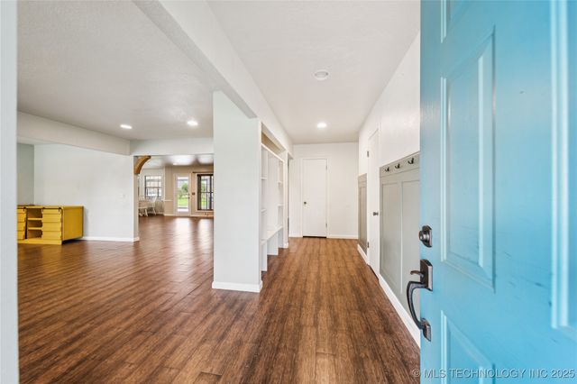 6103 S 223rd East Avenue, Broken Arrow, OK 74014