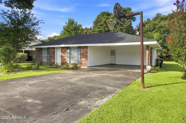 213 Leonie Street, Lafayette, LA 70506