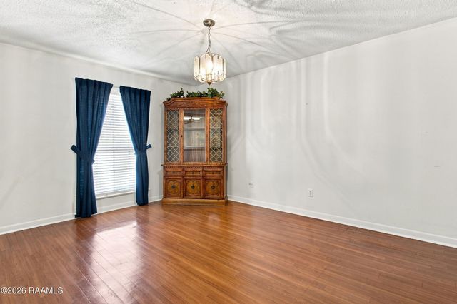 213 Leonie Street, Lafayette, LA 70506