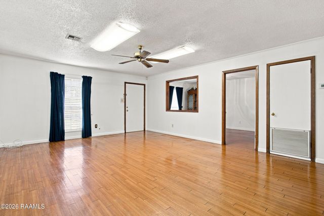 213 Leonie Street, Lafayette, LA 70506