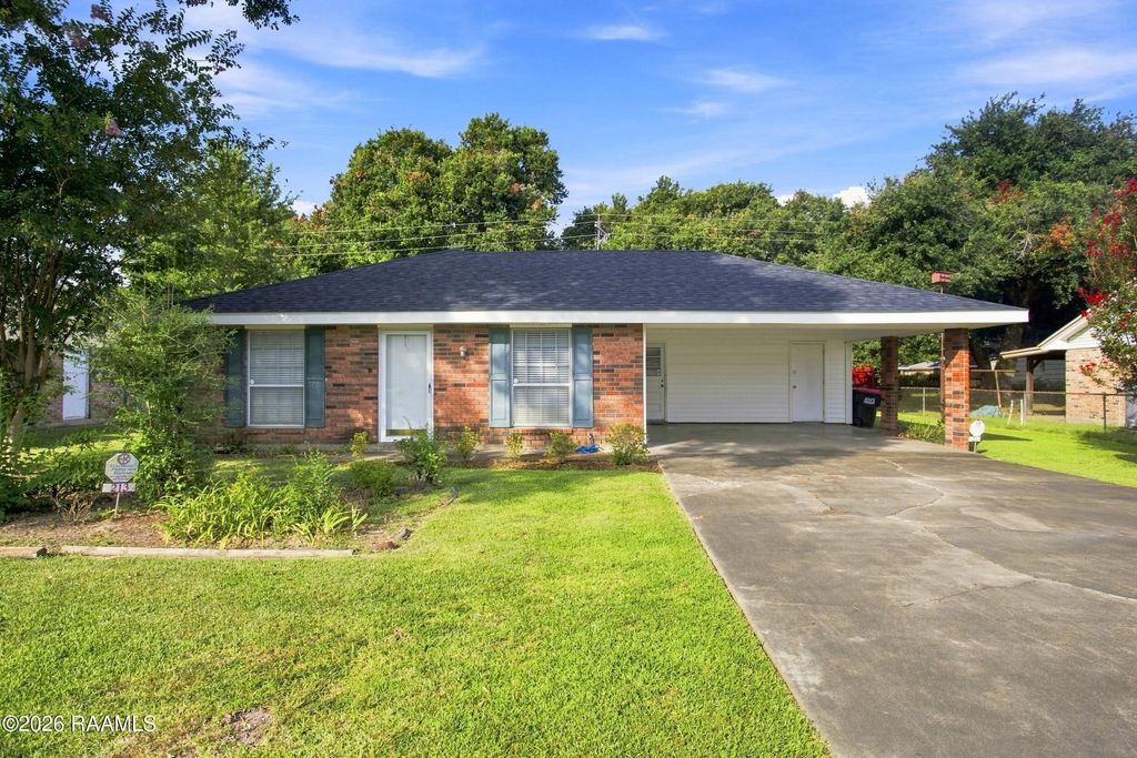 213 Leonie Street, Lafayette, LA 70506