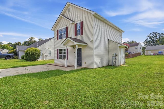 802 Almora Drive, Charlotte, NC 28216