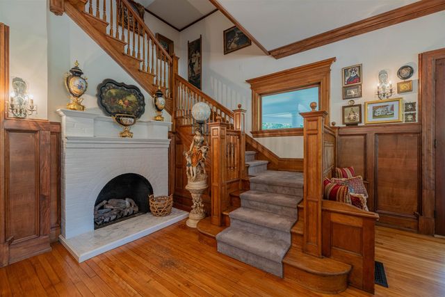 144 Taconic Road, Manchester, VT 05254