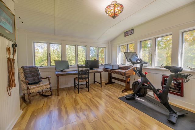 144 Taconic Road, Manchester, VT 05254
