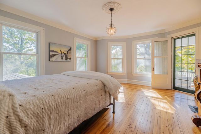 144 Taconic Road, Manchester, VT 05254