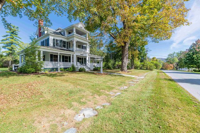 144 Taconic Road, Manchester, VT 05254