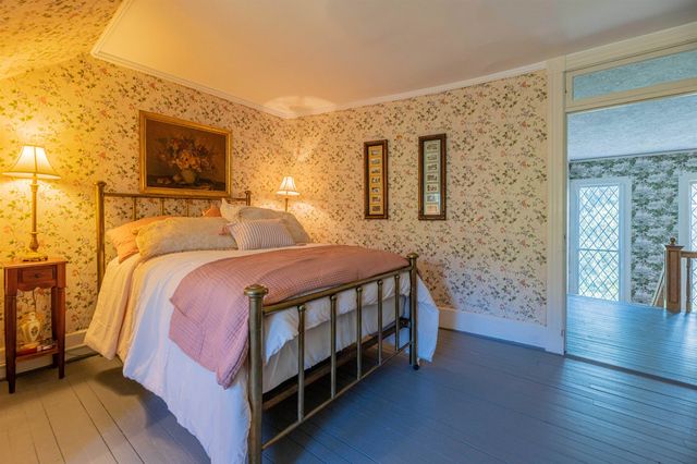 144 Taconic Road, Manchester, VT 05254