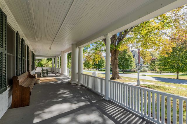144 Taconic Road, Manchester, VT 05254