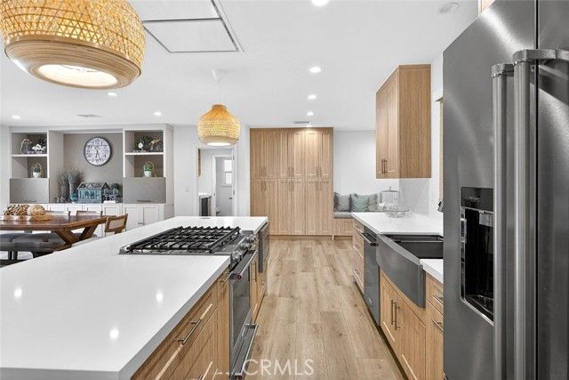 17831 Fullerfarm Street, Northridge (los Angeles), CA 91325