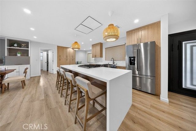 17831 Fullerfarm Street, Northridge (los Angeles), CA 91325