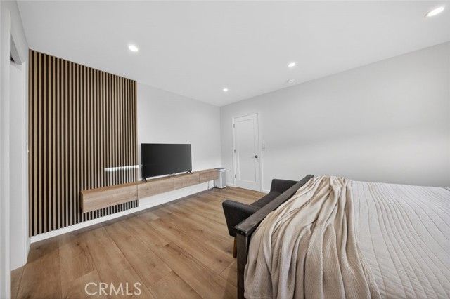 17831 Fullerfarm Street, Northridge (los Angeles), CA 91325