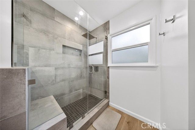 17831 Fullerfarm Street, Northridge (los Angeles), CA 91325