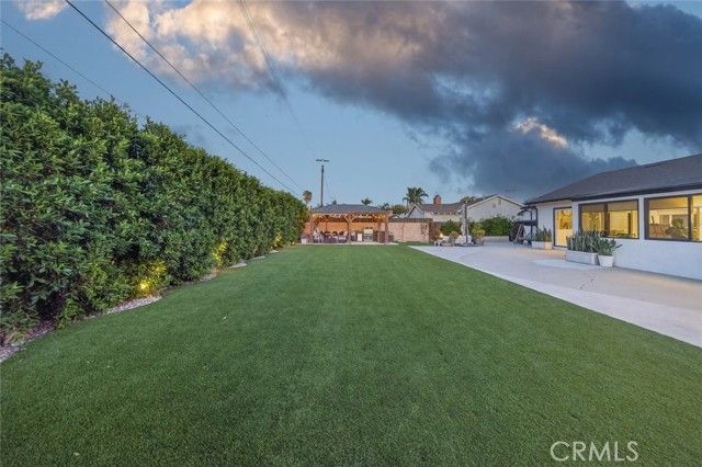 17831 Fullerfarm Street, Northridge (los Angeles), CA 91325