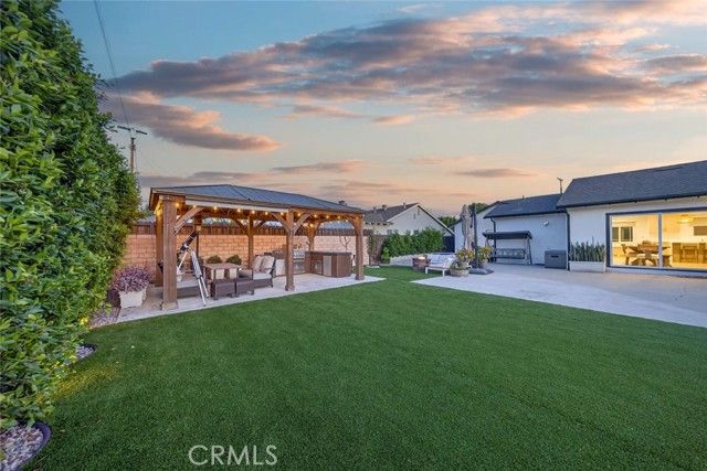 17831 Fullerfarm Street, Northridge (los Angeles), CA 91325