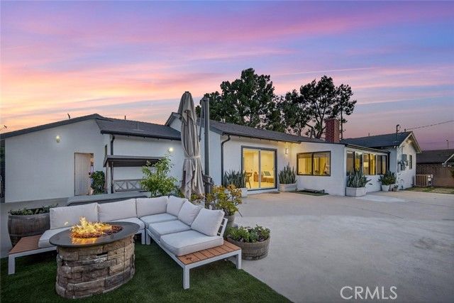 17831 Fullerfarm Street, Northridge (los Angeles), CA 91325