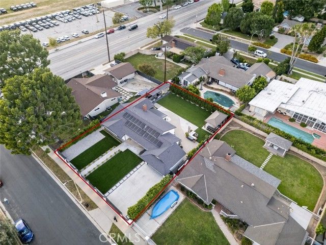17831 Fullerfarm Street, Northridge (los Angeles), CA 91325